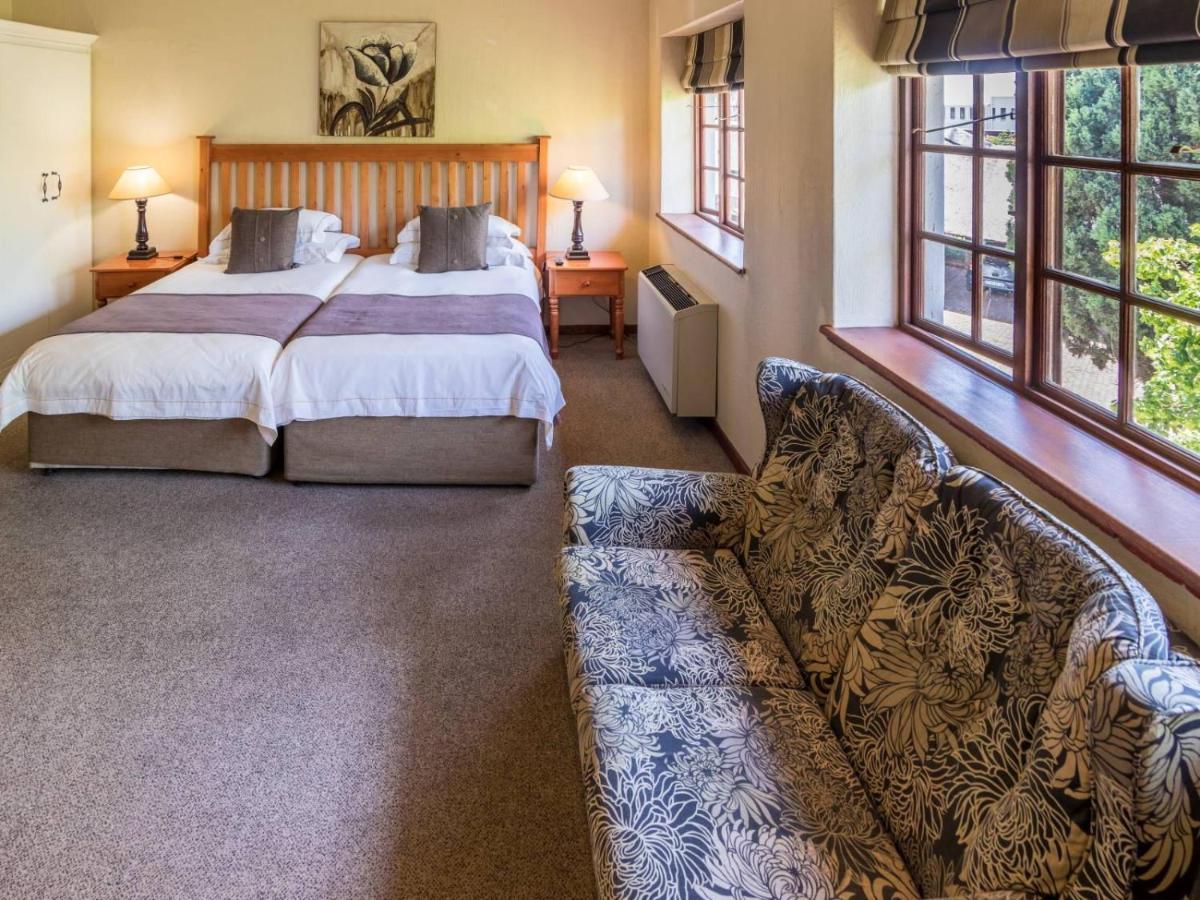 Constantia Hotel And Conference Centre มิดแรนด์ ภายนอก รูปภาพ