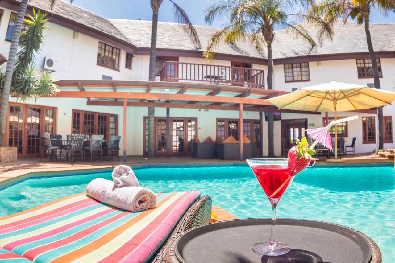 Constantia Hotel And Conference Centre มิดแรนด์ ภายนอก รูปภาพ